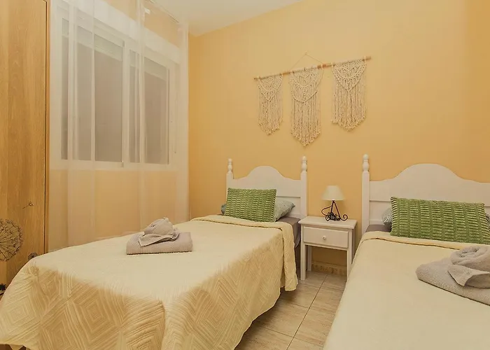 032 La Loma Magic - Alicante